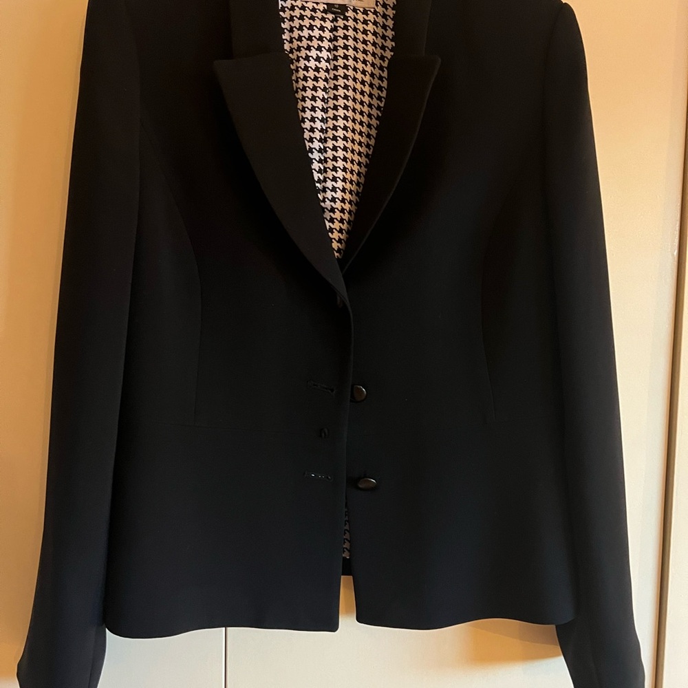 Tahari Black Blazer